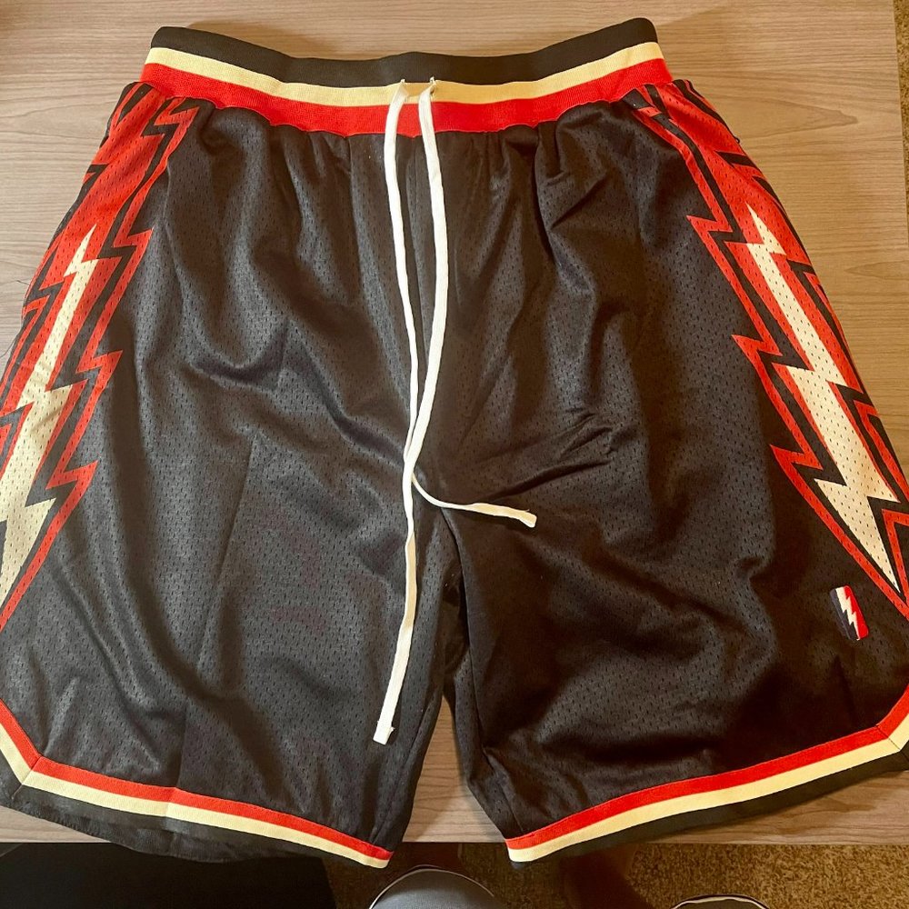 Collect and Select Shorts GSW Swingman Black, Red and Gold Size 4XL
